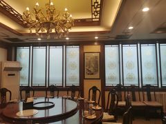 -鸿宾楼(展览馆路店)