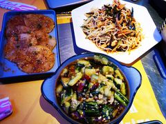 -燥次·烧烤酒场(万象城店)