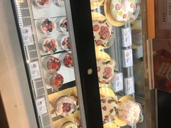 -花花卷卷·鲜食蛋糕(静安久光百货店)
