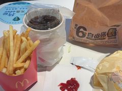 -麦当劳(秣陵路店)