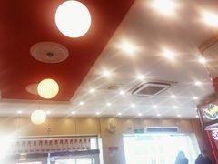 -红宝石·鲜奶小方·海派西点房(南丹店)