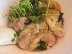 -筠咖啡西餐厅(上海国展宝龙丽筠酒店)