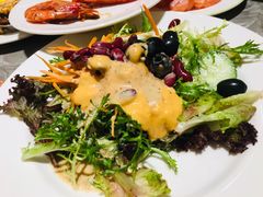 蔬菜沙拉-松咖啡自助餐厅·松北香格里拉