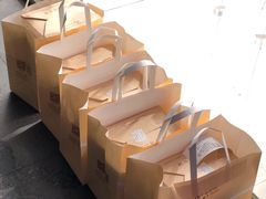 -鲍师傅糕点(江苏路店)