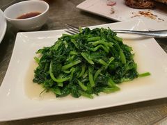 炒豆苗-御宝轩(益丰·外滩源店)