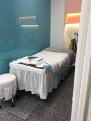 -斐尔国际皮肤管理中心