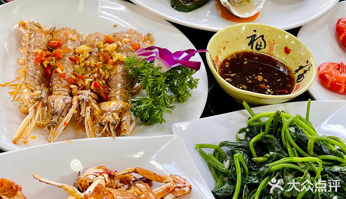 三亚｜吃海鲜就到这里😋好吃服务还超赞[强]