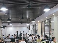 -牛一煲美食(江高店)