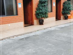 -代术连山回锅肉创始人餐厅(小学店)