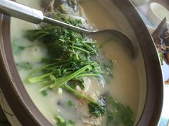 -天乐农家鱼头王(天目湖店)