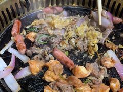 -牛鲜盛齐齐哈尔烤肉(曹路店)