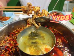 -蛙两只美蛙鱼头火锅(恒茂店)