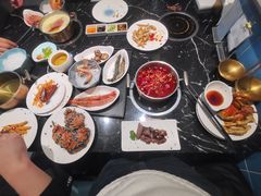 -淡尾·海鲜自助概念餐厅(虹桥南丰城店)