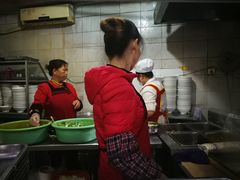 -花溪王记牛肉粉(四季花溪商场店)