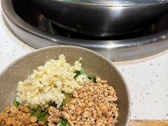 -肖肖酸萝卜鱼火锅(总店)