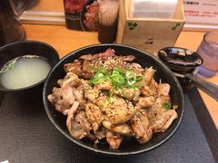 -難波肉劇場
