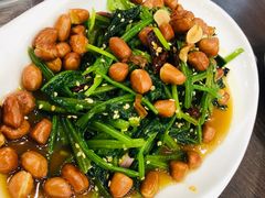 陈醋菠菜花生米-Reunion BBQ 东北人餐厅
