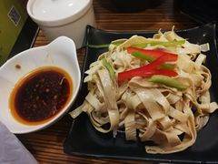 -过桥缘·过桥米线(大华虎城嘉年华店)