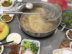 -官塘陈记鱼生·潮汕砂锅粥·牛肉火锅(潮枫路总店)