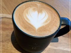 -星巴克臻选(上海合生汇1F店)