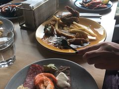 -悉尼塔旋转餐厅