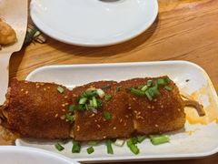 -爆炸头阿姨小四川正宗川味小吃(无任何分店)