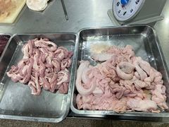 -标记美食新鲜猪杂(兴南大道店)