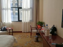 -兴芮温泉度假区