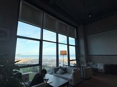-青岛朗艺美术馆·海景咖啡