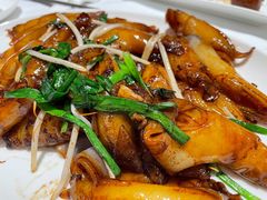 韭菜芽菜炒猪肠粉-花城苑广府菜(侨鑫店)