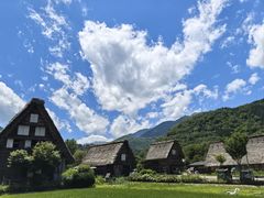 -白川乡与五箇山的合掌构造村落