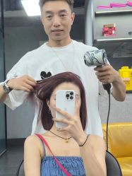 -诗悦发型SALON·圣罗兰店