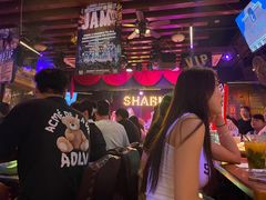 -鲨鱼美式餐厅酒吧Sharky