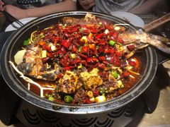 -吞鱼兽麻辣烤鱼(万达店)