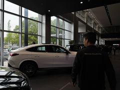 -奔驰上海利星(七宝店)