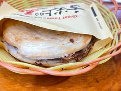 里脊肉夹馍-手擀菠菜面(西康路店)