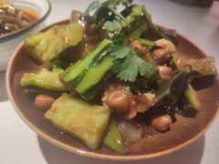 -鸣记脆皮烤鱼·海鲜烤鱼(三八广场店)