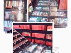 -钟书阁(松江泰晤士小镇店)