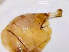 招牌盐水鸭-A One Kitchen·南京精菜馆(德基广场店)