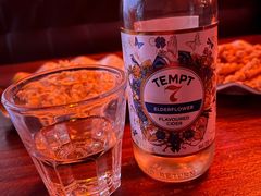 -無名记忆Music Bar夜景怀旧酒吧