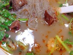 -金杨拉面王小吃面馆·牛三宝面·红烧牛肉粉