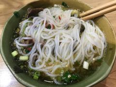 -全家福米线