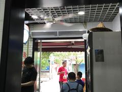 门面-覃肥叔桂林米粉(粮道街店)