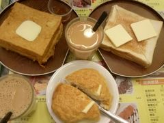 鲜牛油多士-龙凤冰室