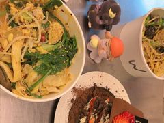 -W COLLECTIVE  DESSERT SHOP