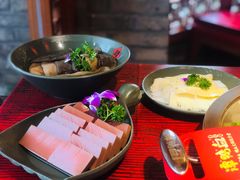 -谭鸭血老火锅(远大购物广场店)