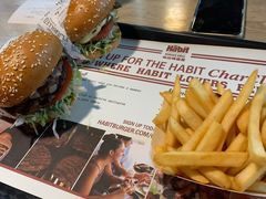-The Habit Burger Grill 哈比特汉堡(复兴soho店)