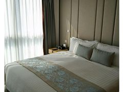 -苏州环球188国际公寓(金鸡湖店)