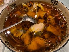 沸腾鱼片-金枝玉叶上海人家食府(三里河店)