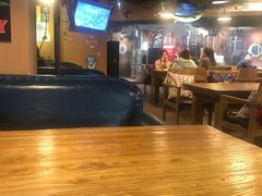 -40+精酿啤酒俱乐部(国投财富广场店)